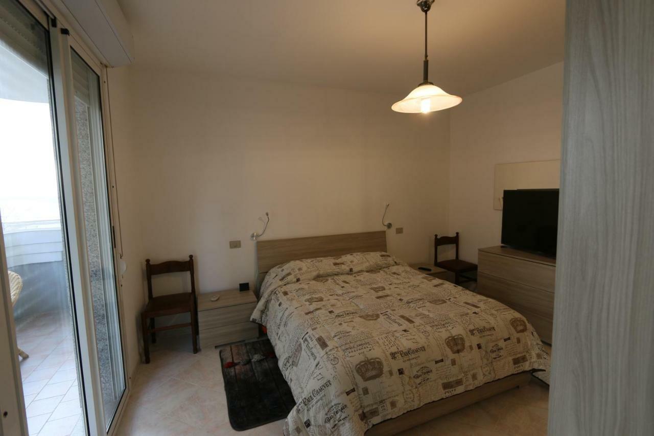 Apartamento Fronte Mare Lägenhet Alghero Exteriör bild